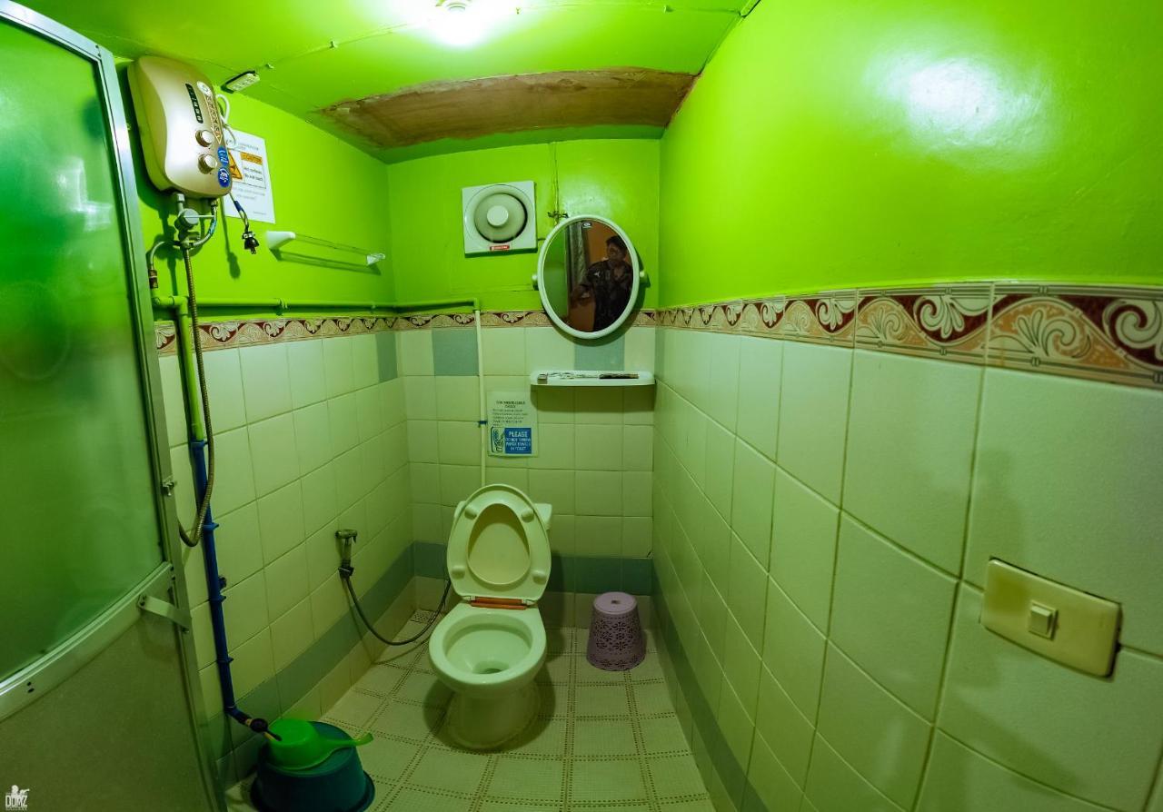 Apo Pension House Coron Buitenkant foto