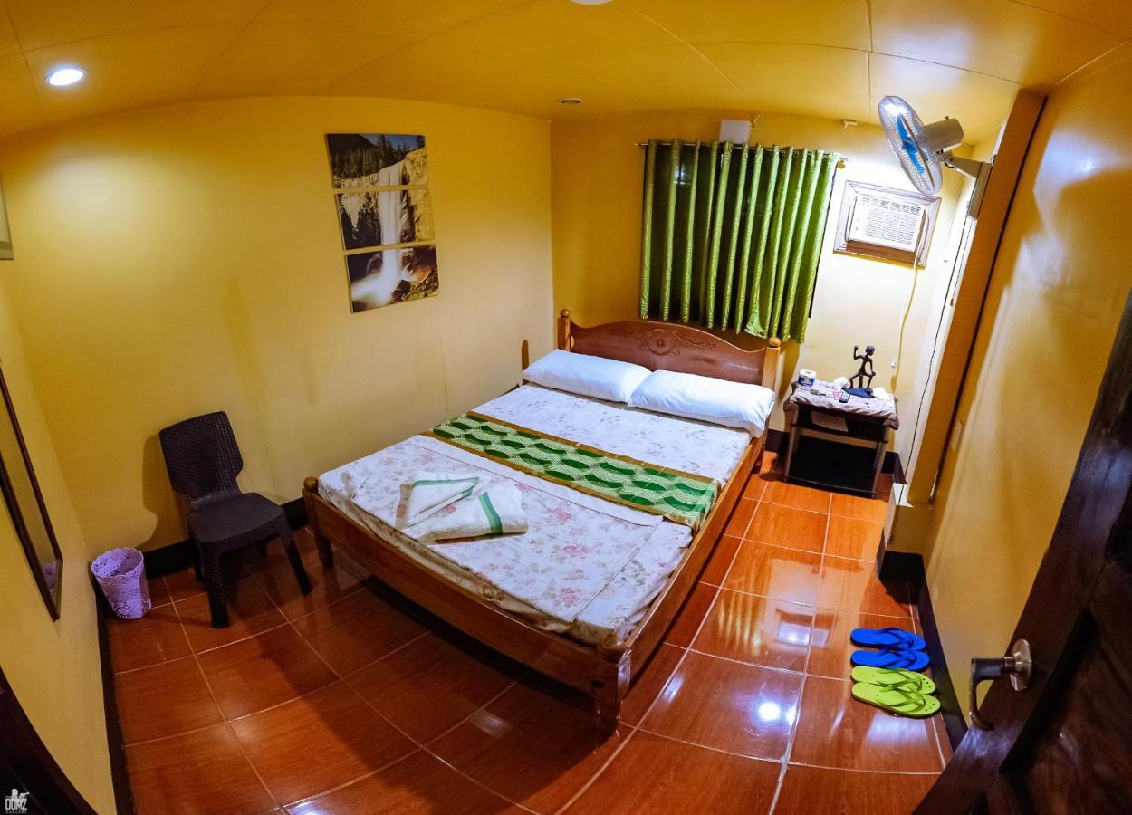 Apo Pension House Coron Buitenkant foto